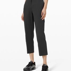 Lululemon In Power Crop Size 4 NWT